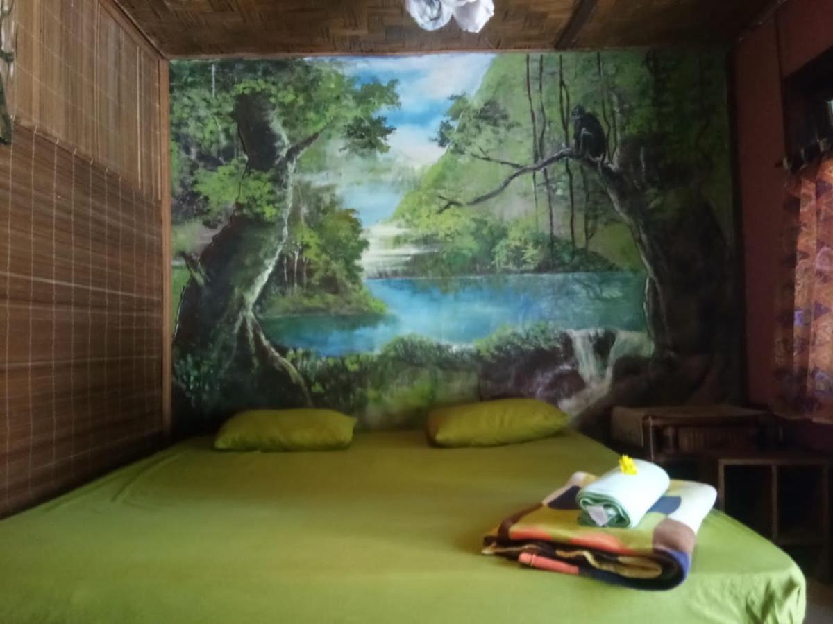 بوكيت لاوانج Lucky Bamboo'Bungalows-Resto And Orangutan Jungle Trekking Tours المظهر الخارجي الصورة