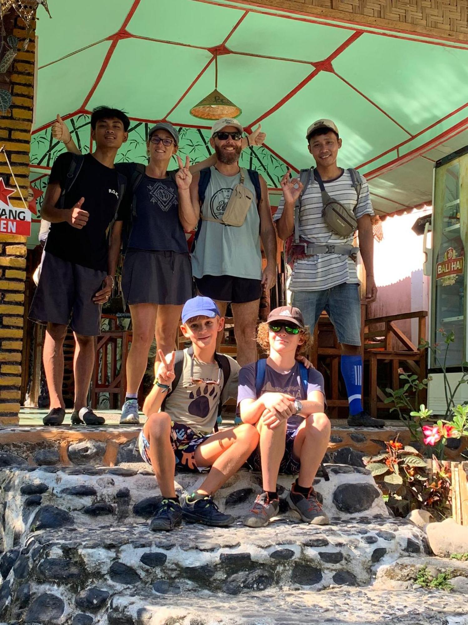 بوكيت لاوانج Lucky Bamboo'Bungalows-Resto And Orangutan Jungle Trekking Tours المظهر الخارجي الصورة